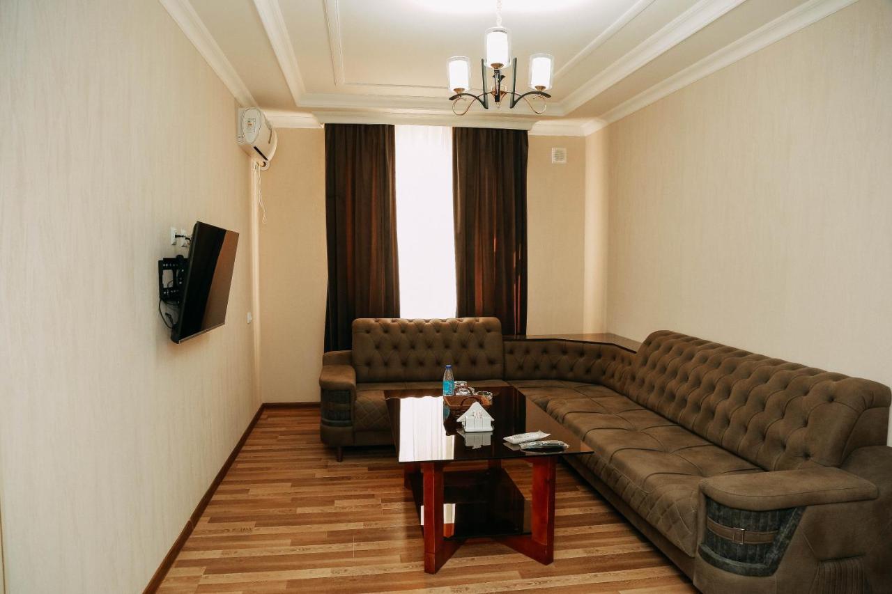 Fayz Hotel Urgench Buitenkant foto