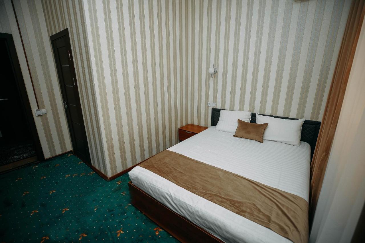 Fayz Hotel Urgench Buitenkant foto