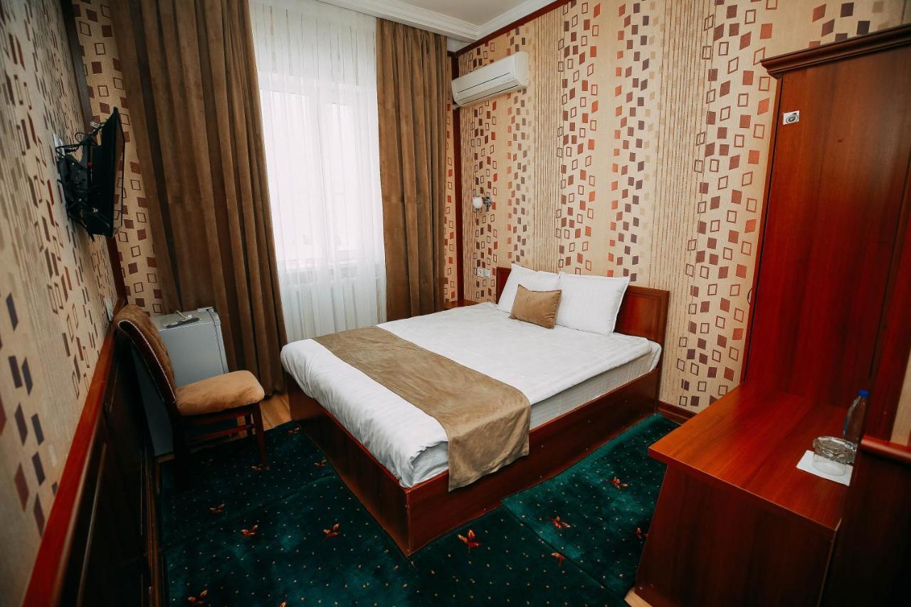 Fayz Hotel Urgench Buitenkant foto