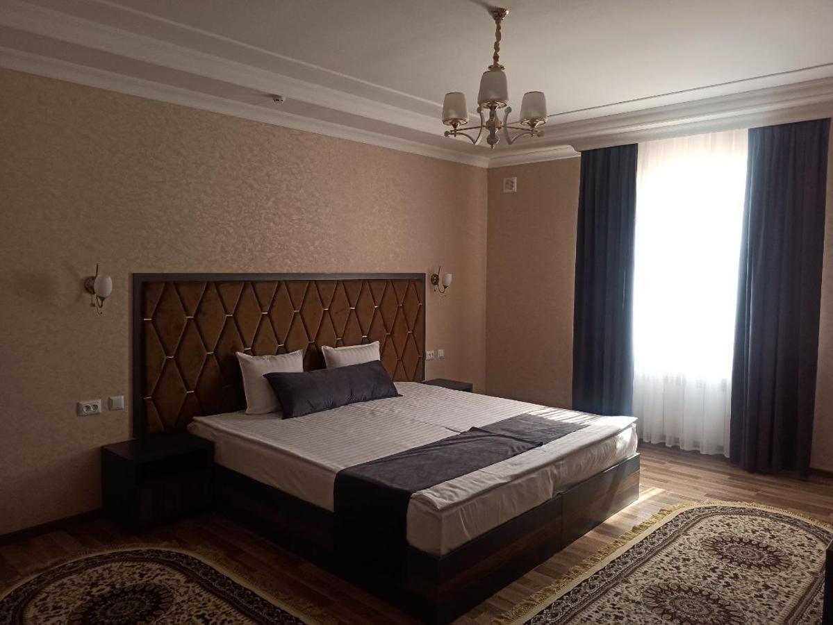 Fayz Hotel Urgench Buitenkant foto